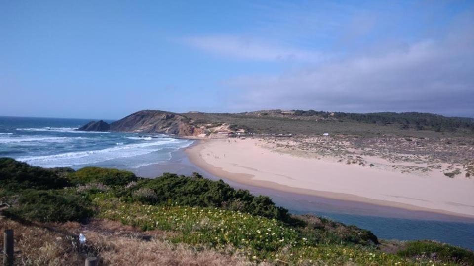 Sun & Surf Flat Arrifana Beach Aljezur Dış mekan fotoğraf