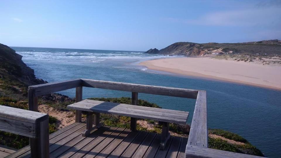 Sun & Surf Flat Arrifana Beach Aljezur Dış mekan fotoğraf